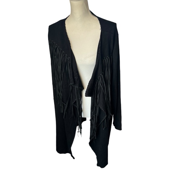 Kate & Mallory black open cardigan faux leather fringe trim women 1x sweater - Picture 1 of 5